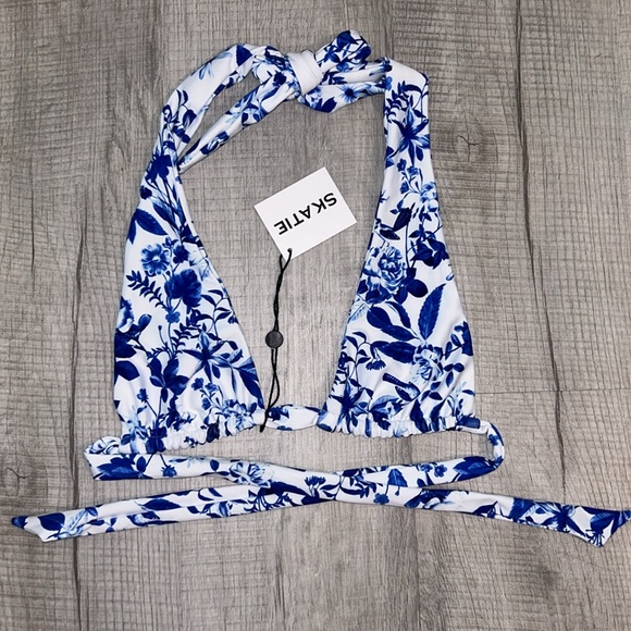 Skatie Darby Top in Wisteria - Picture 4 of 7